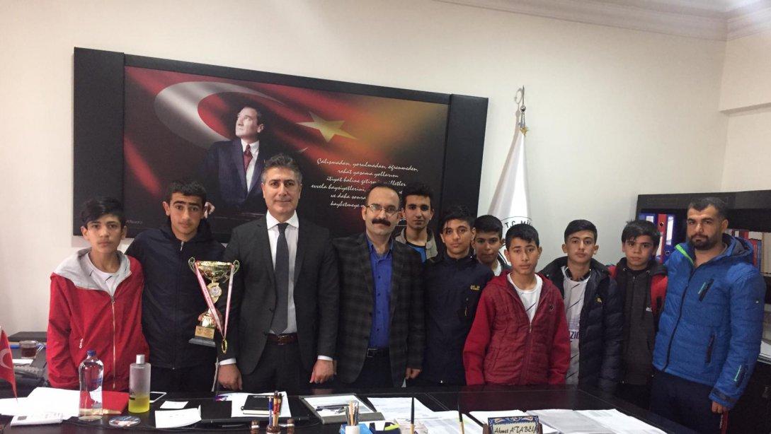 Ergani Ortaokul Futsal Takımı İl Birincisi Oldu