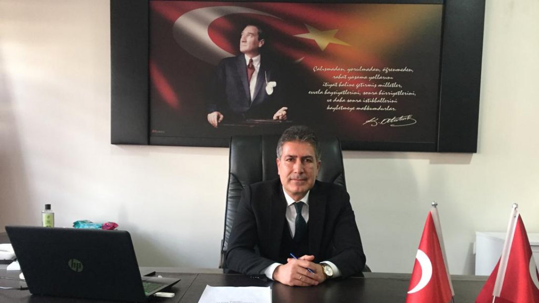 İlçe Milli Eğitim Müdürümüz Sayın Ahmet ATABEY, 12.12.2022 Tarihi İtibarıyla Görevine Başlamıştır.